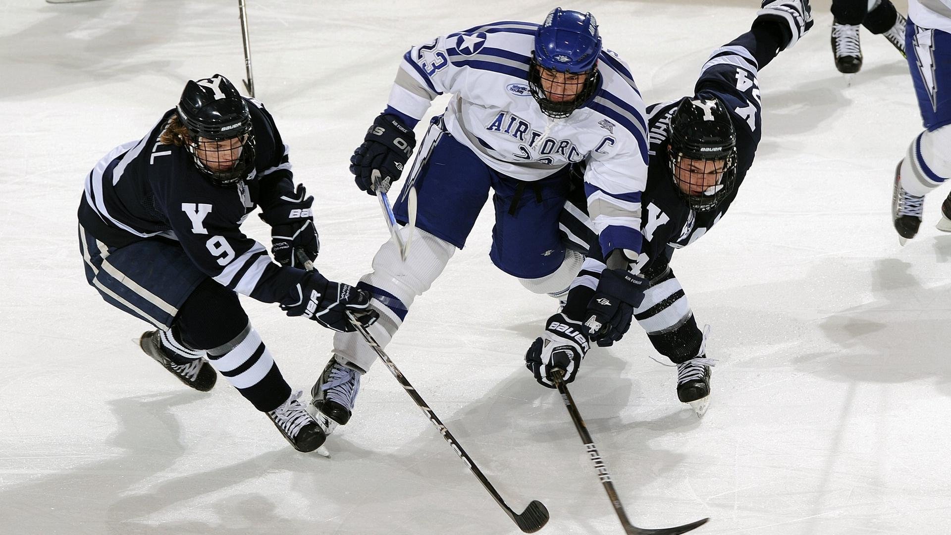 九游-《电竞选手的职业规划：未来多重可能性》，电竞职业选手职业生涯有多长